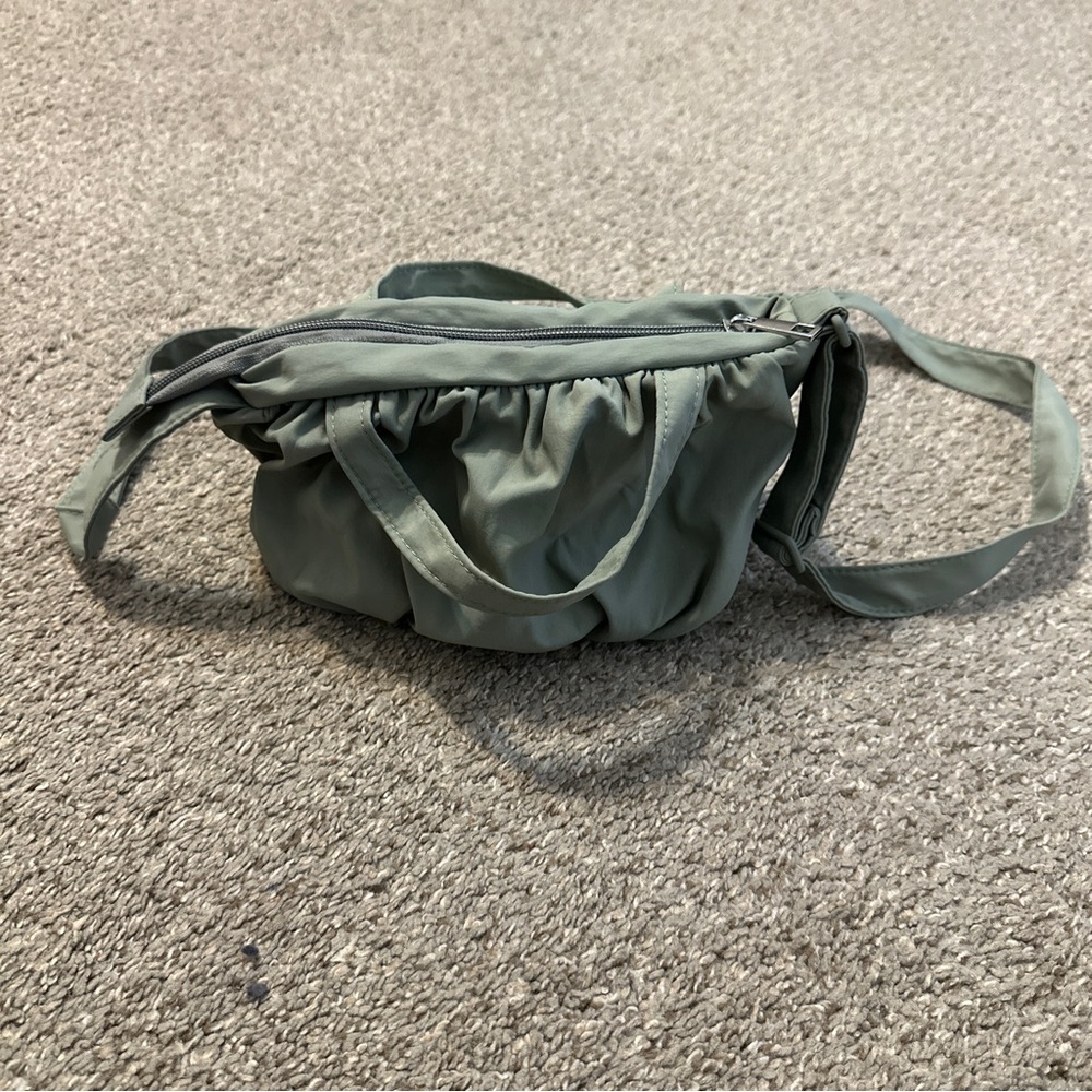 Good totes sage mini muffin tote NWT